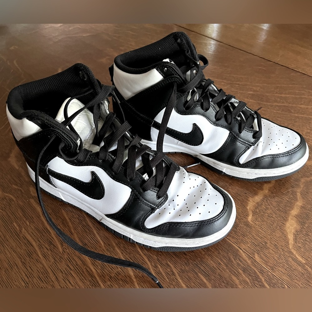 Nike Dunk High Retro Unisex (M6.5/W8)